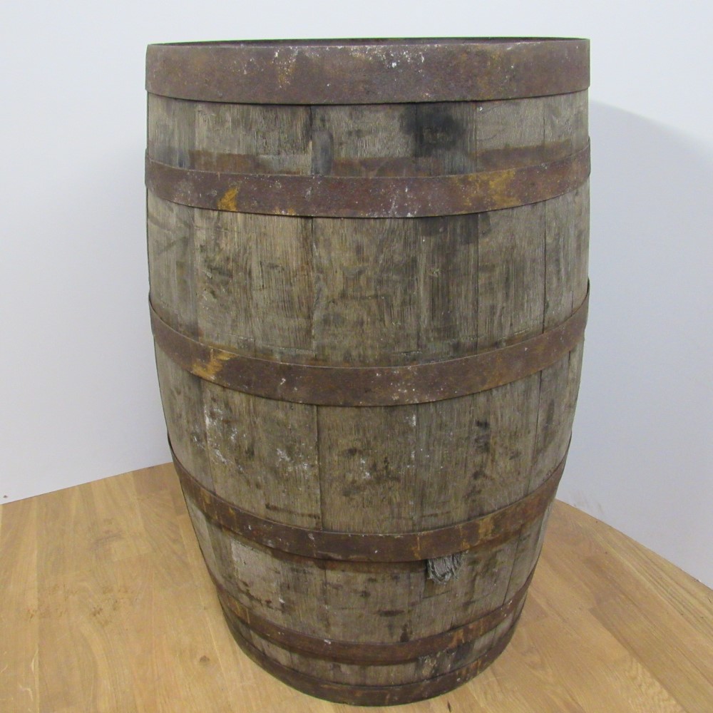 Whiskyfass Loch Lomond